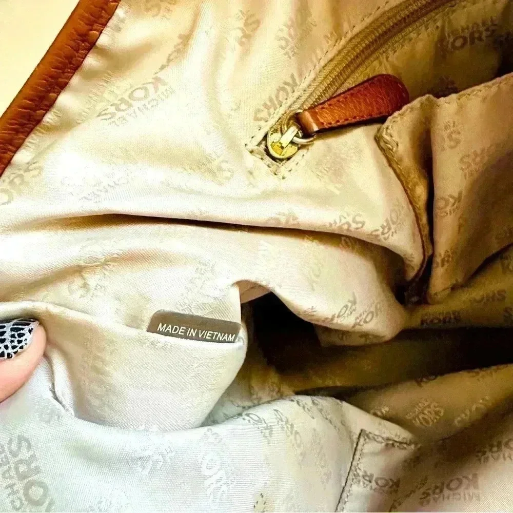 Micheal Kors Large Leather Tote